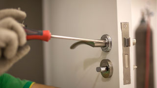 Commercial Locksmith at Canyon Drive, California